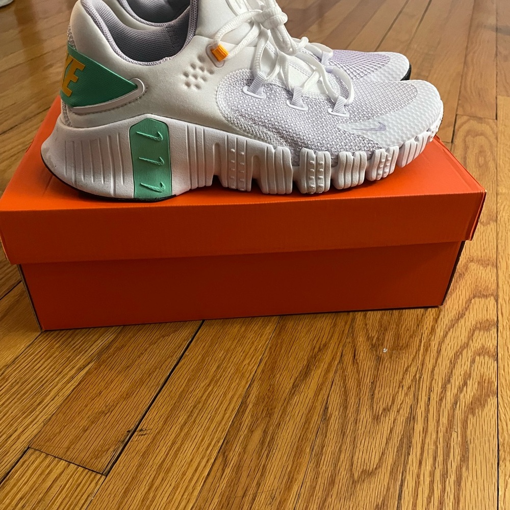 Women's Free Metcon 4 Training Shoes